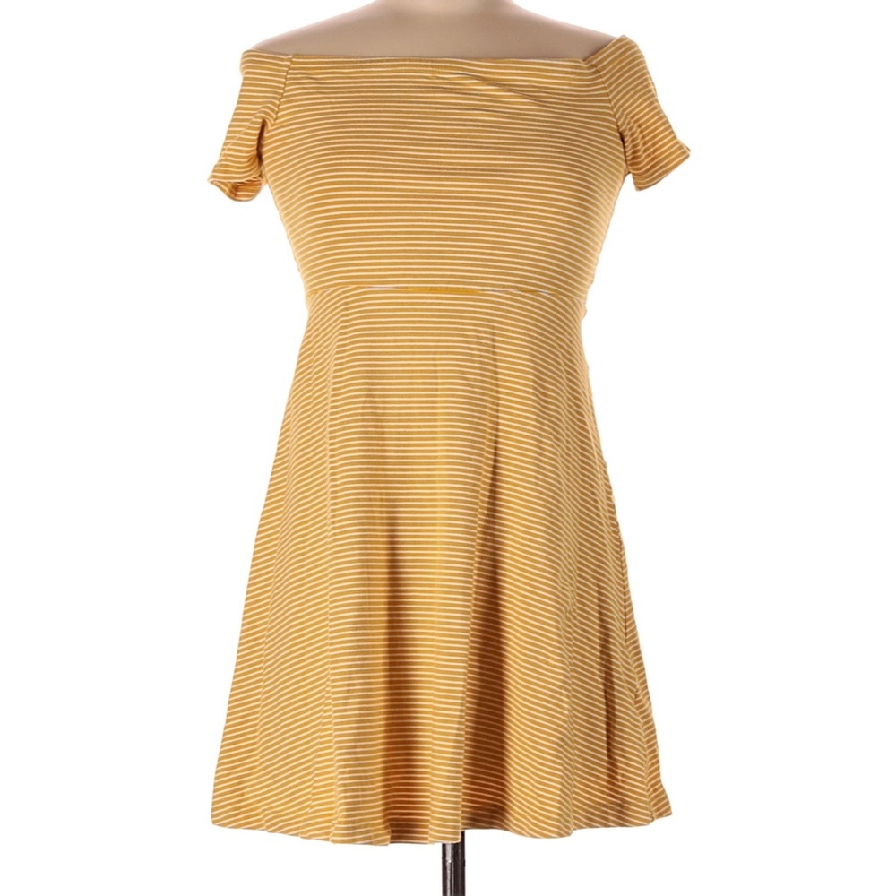 Old Navy One-Shoulder Yellow & White Striped Skater Dress